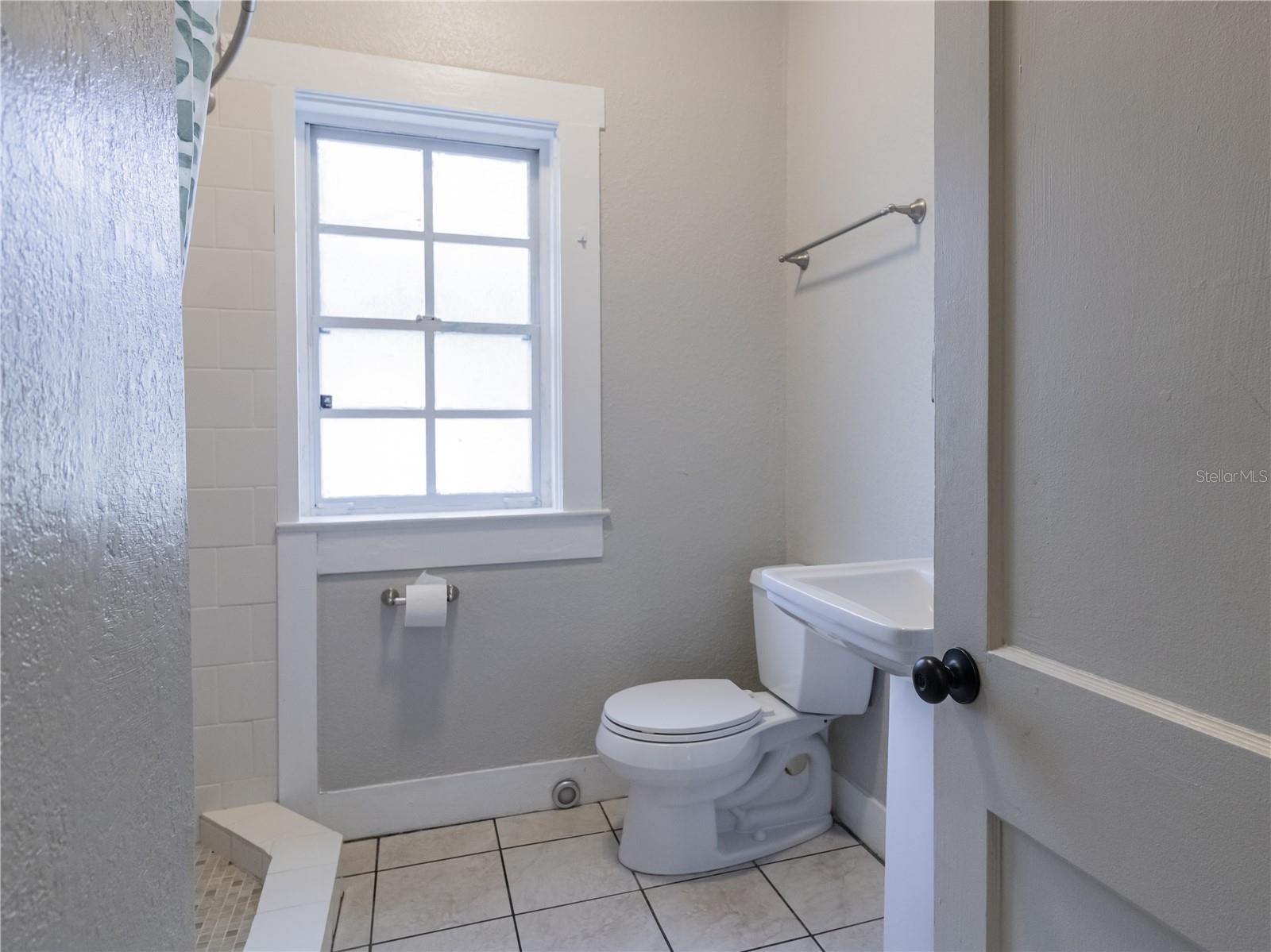 GAINESVILLE MCDOWALLS ADD - Residential Income