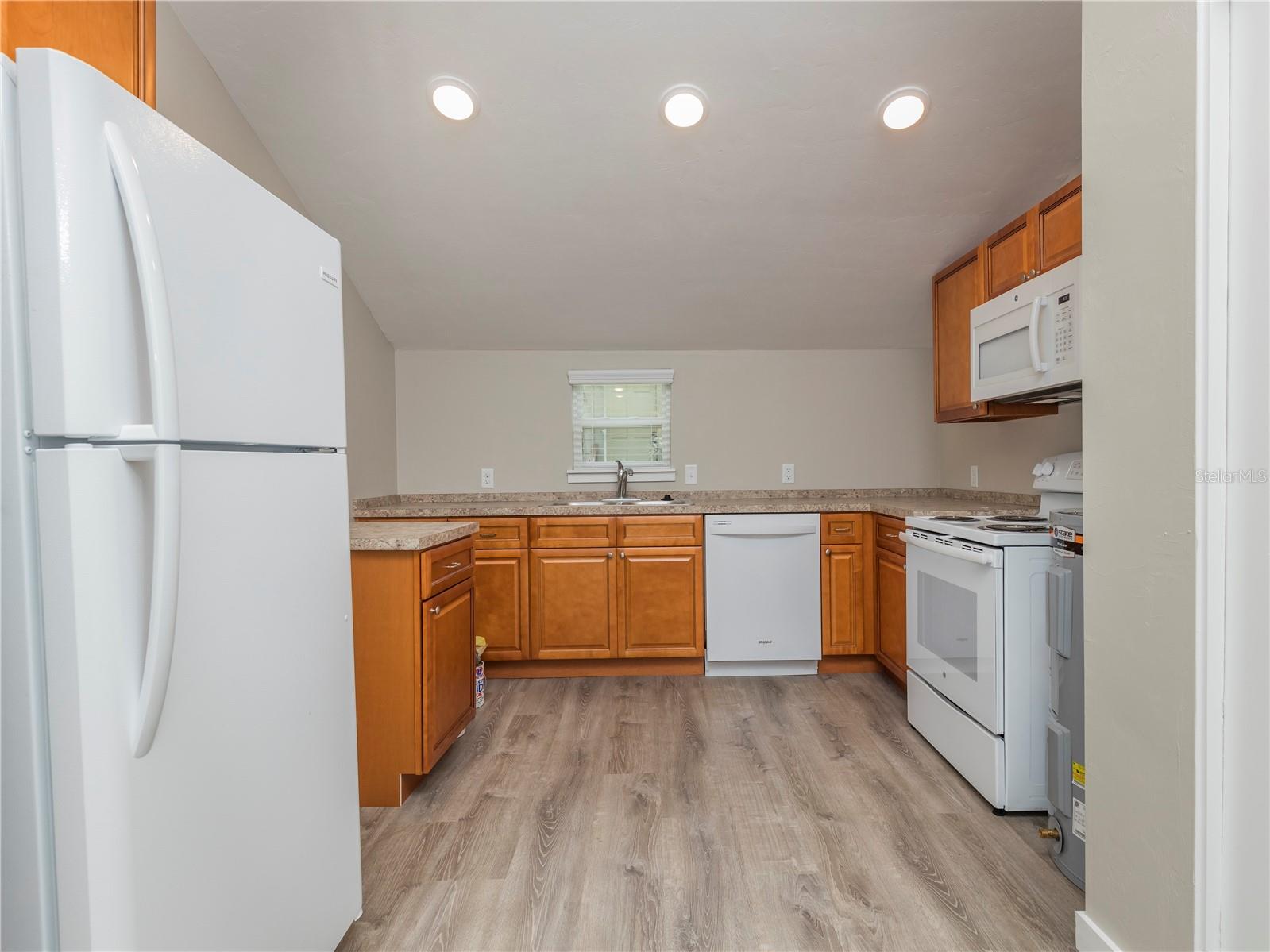 GAINESVILLE MCDOWALLS ADD - Residential Income