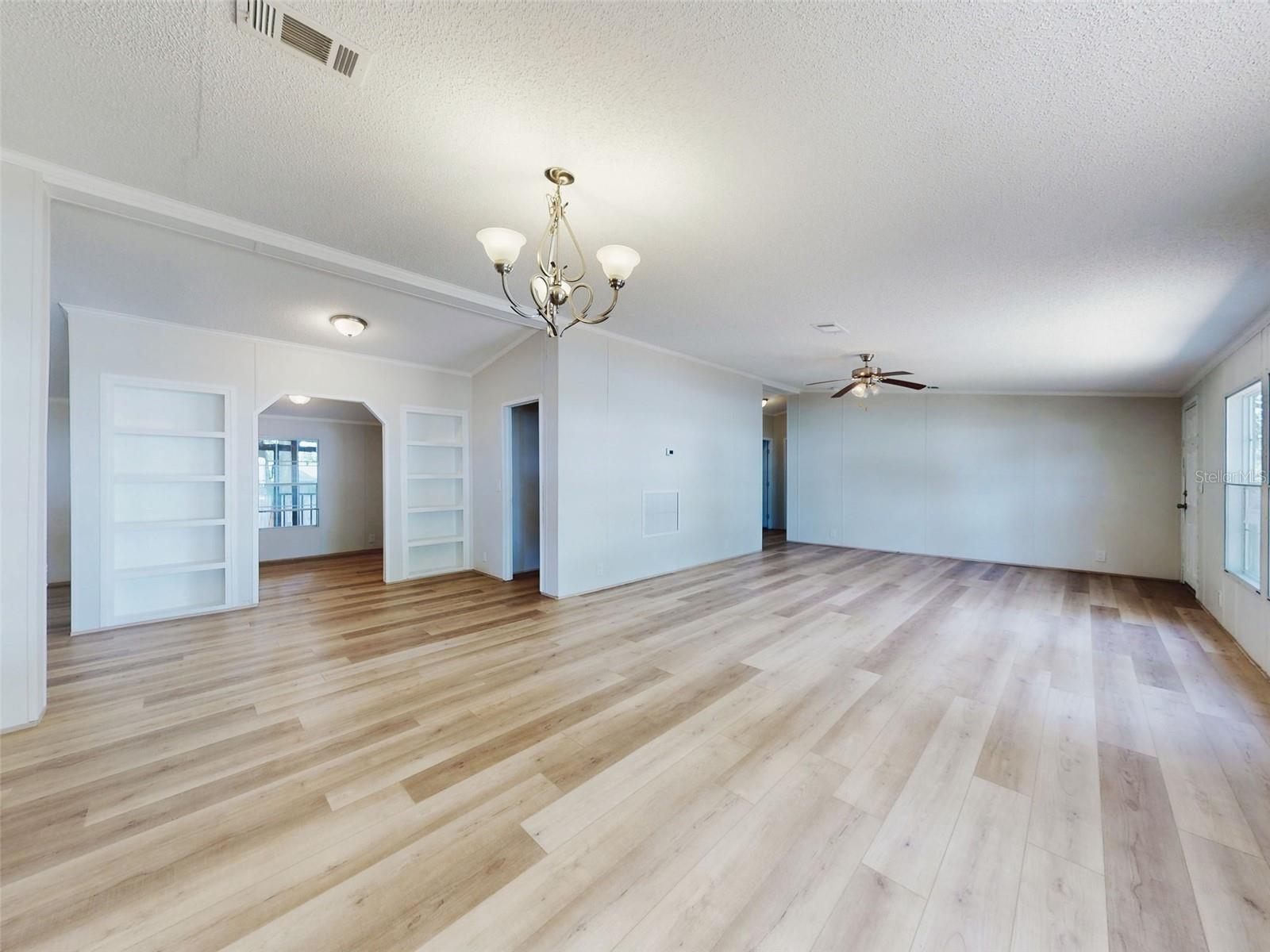 SUN COUNTRY ESTATE - Residential