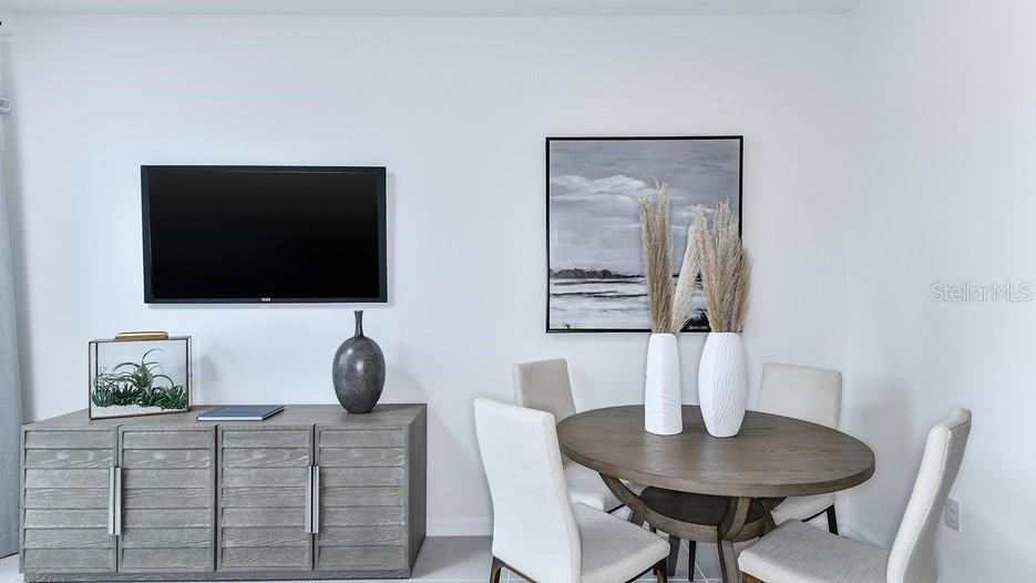 THE TOWNHOMES AT RIVER LANDING - Residential