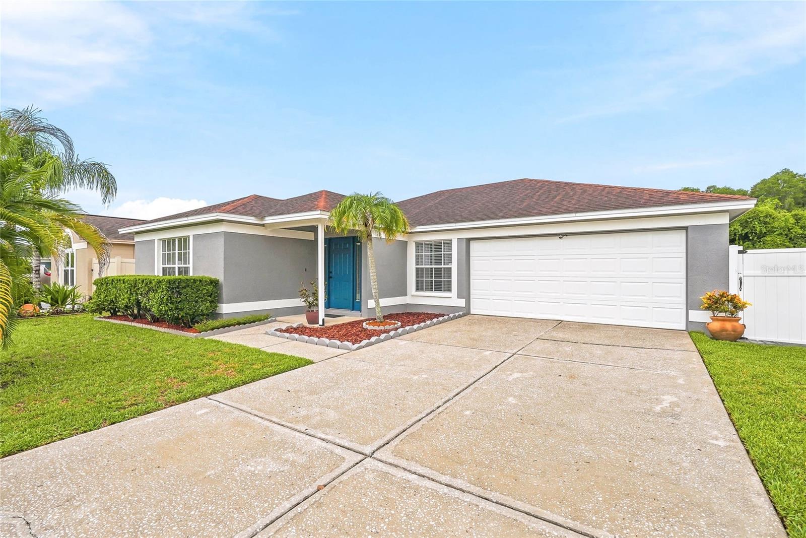 MEADOWGLEN - Residential