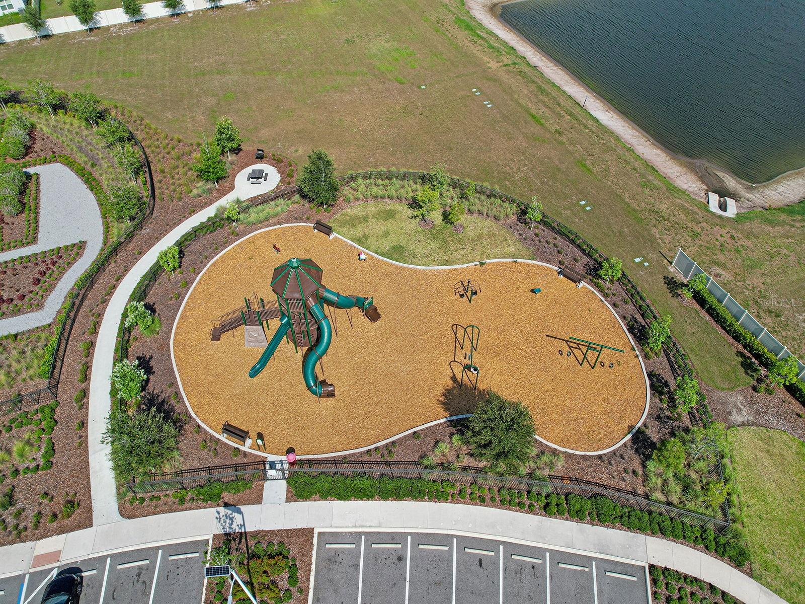 CREEK PRESERVE PH 1 6-8 - Residential