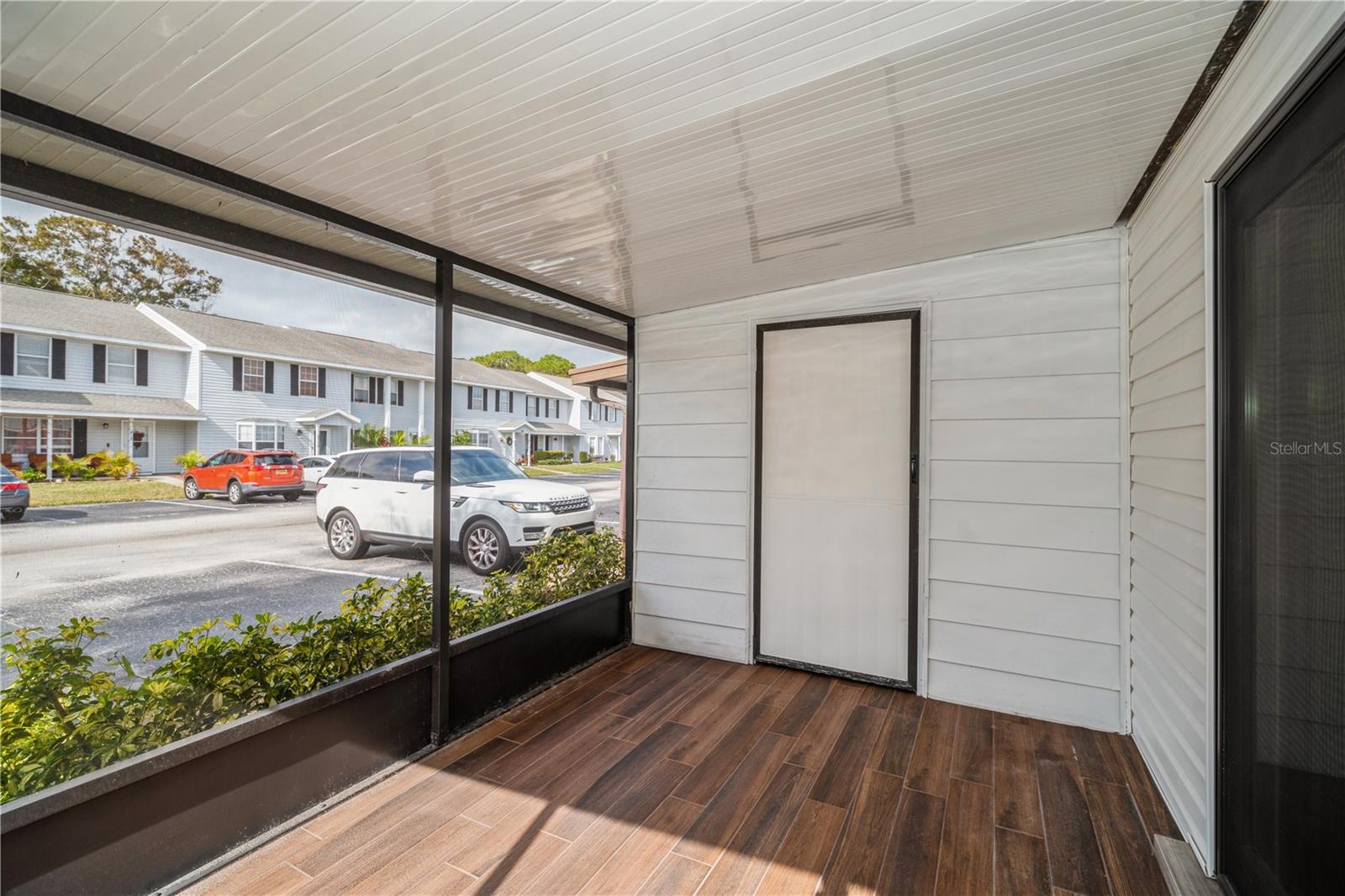 WINDSOR PARK TOWNHOMES - Residential