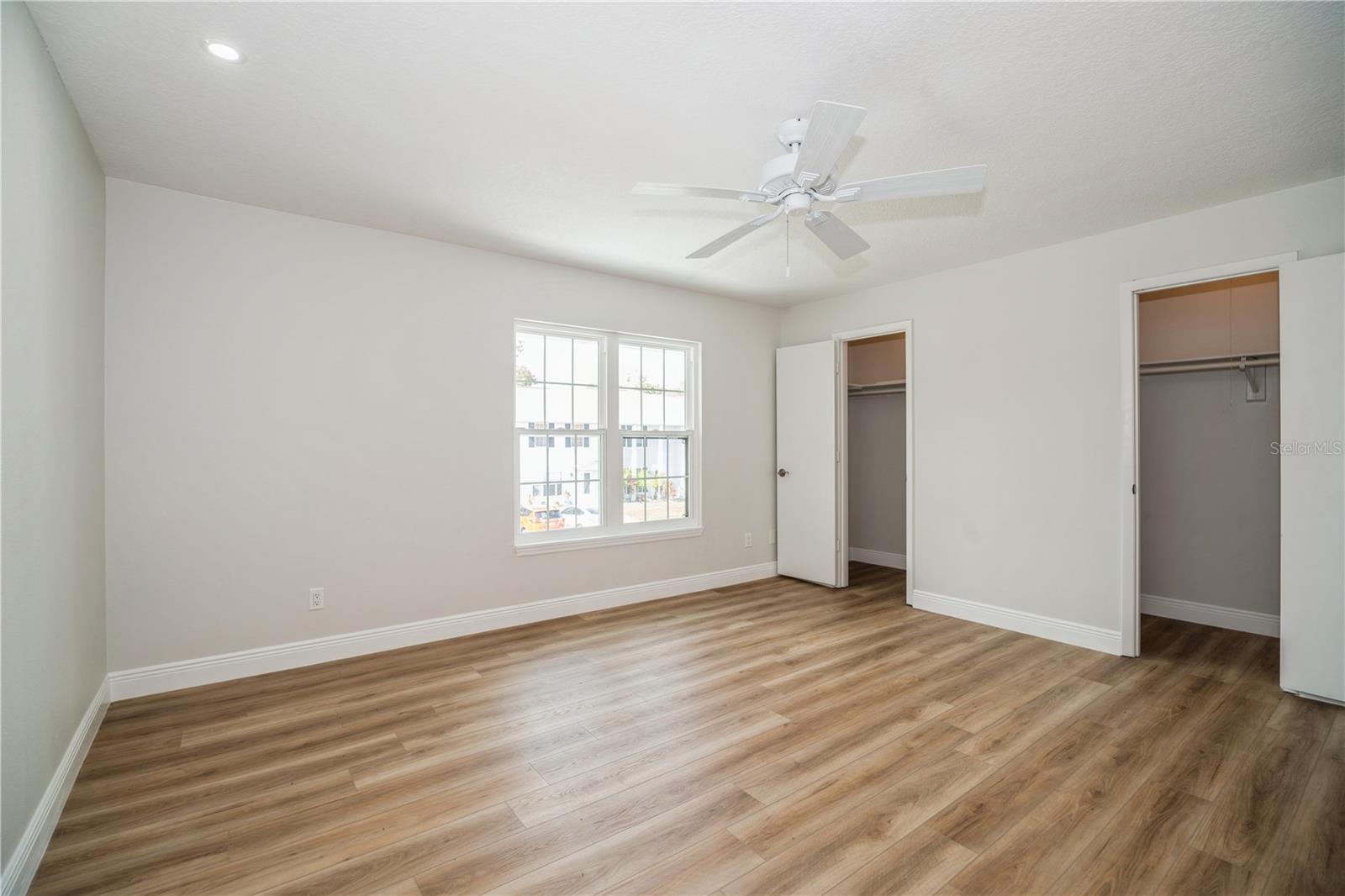 WINDSOR PARK TOWNHOMES - Residential
