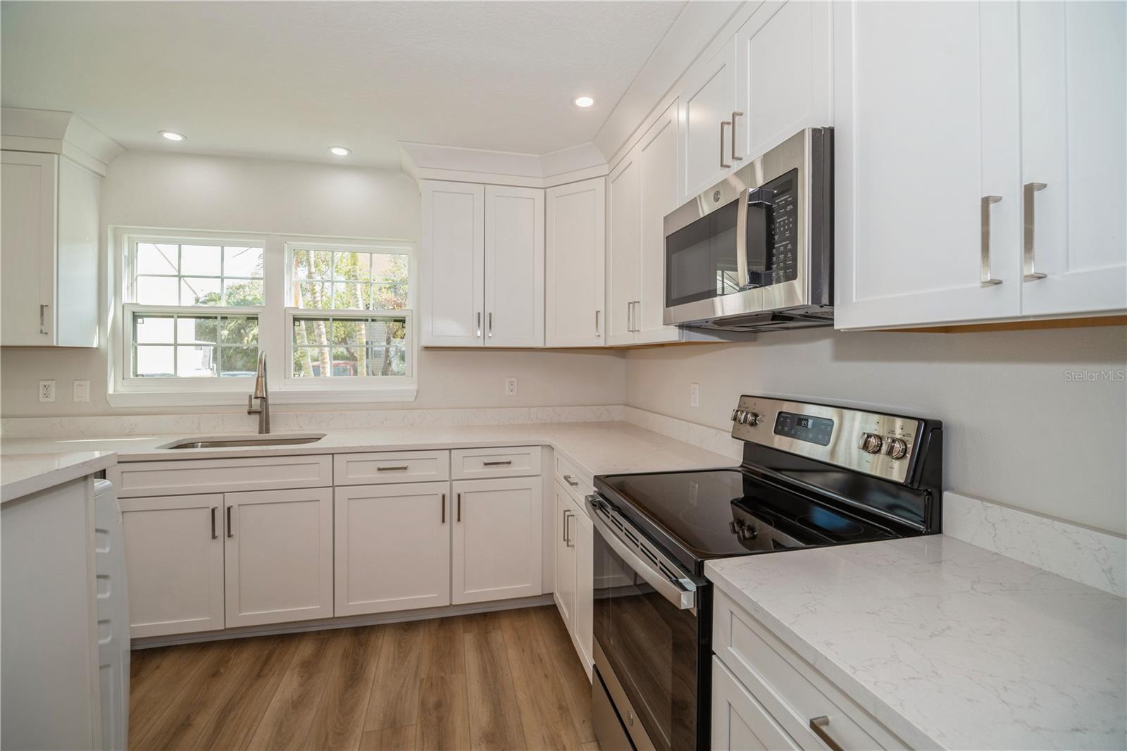 WINDSOR PARK TOWNHOMES - Residential