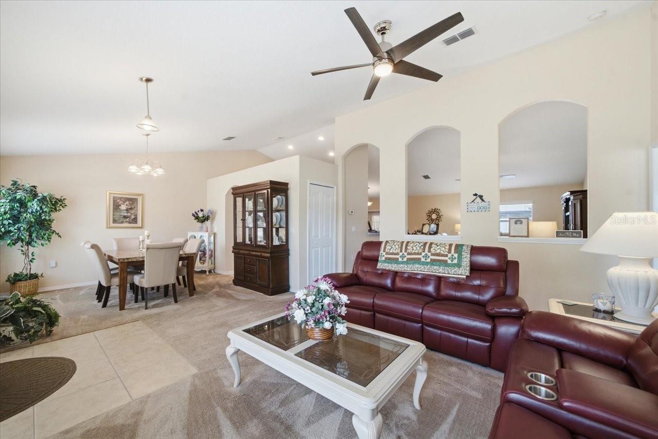 SPRING HILL - Residential