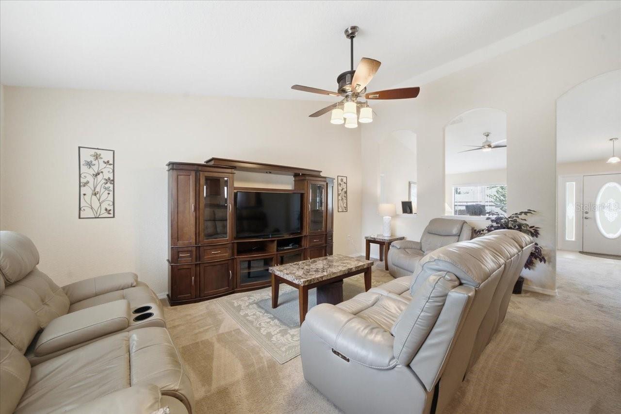 SPRING HILL - Residential