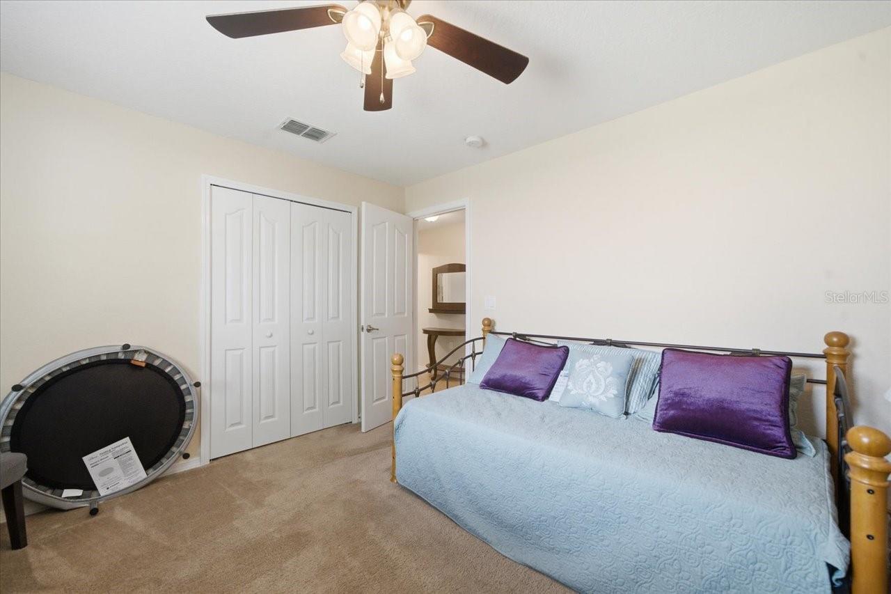 SPRING HILL - Residential