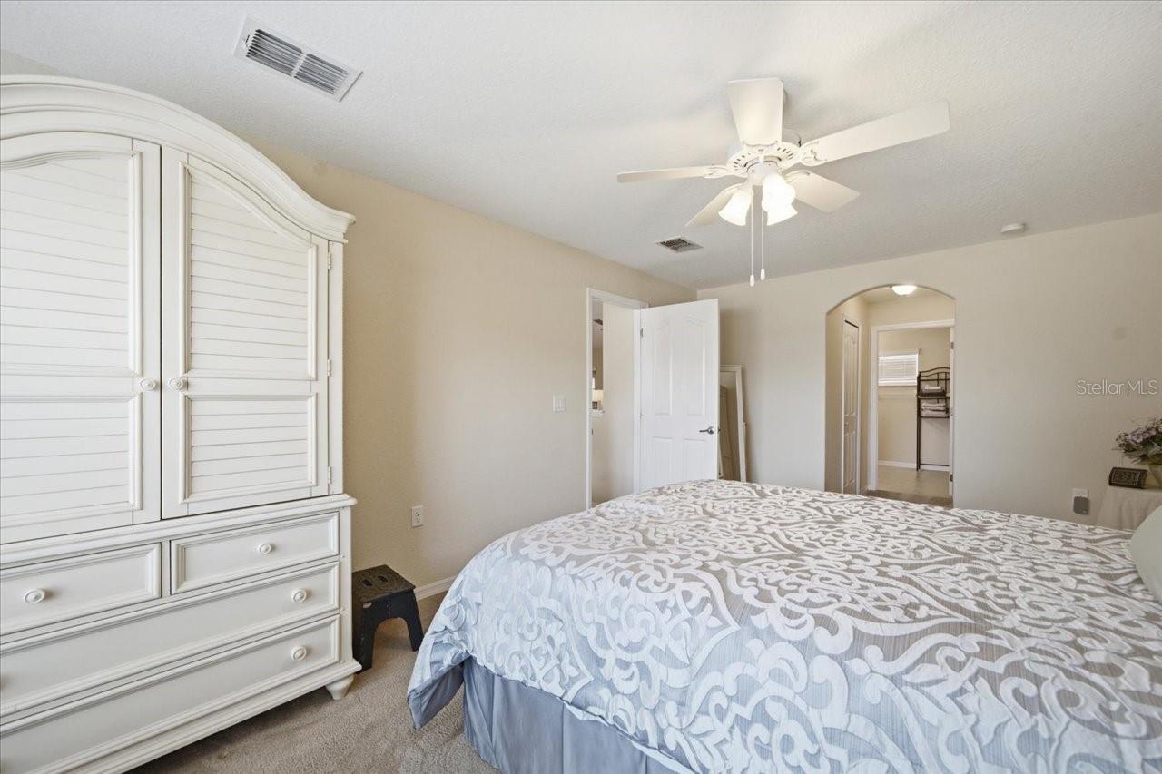 SPRING HILL - Residential
