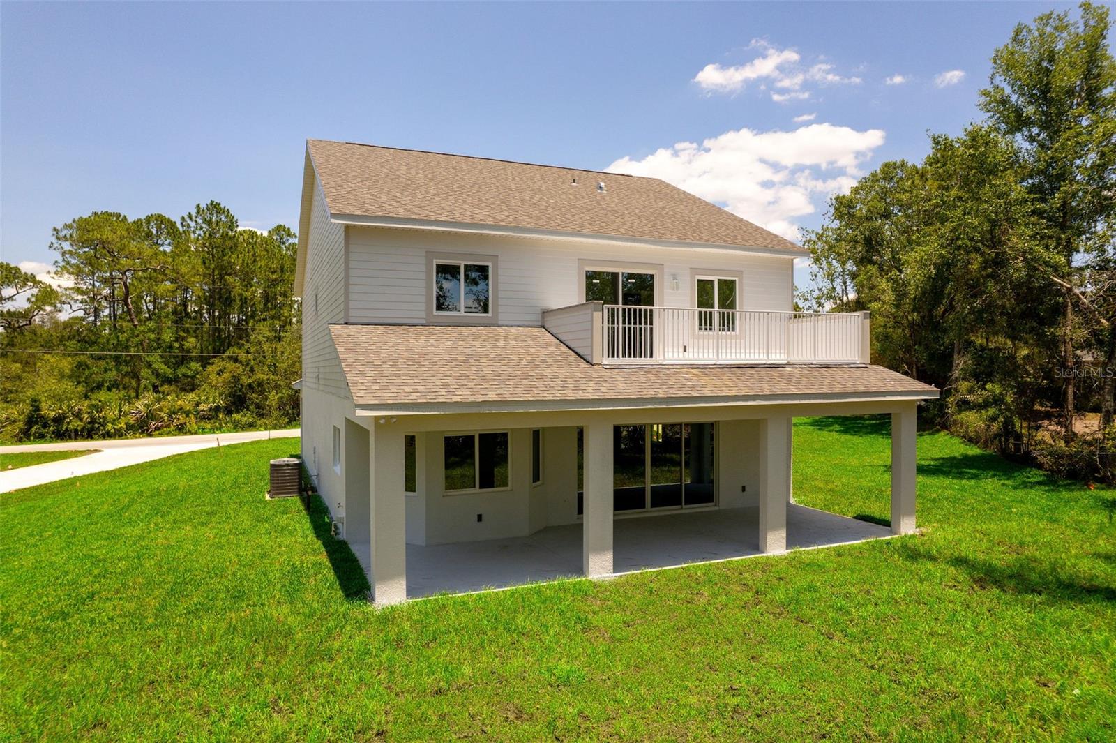 LAND LAKES UN 02 - Residential