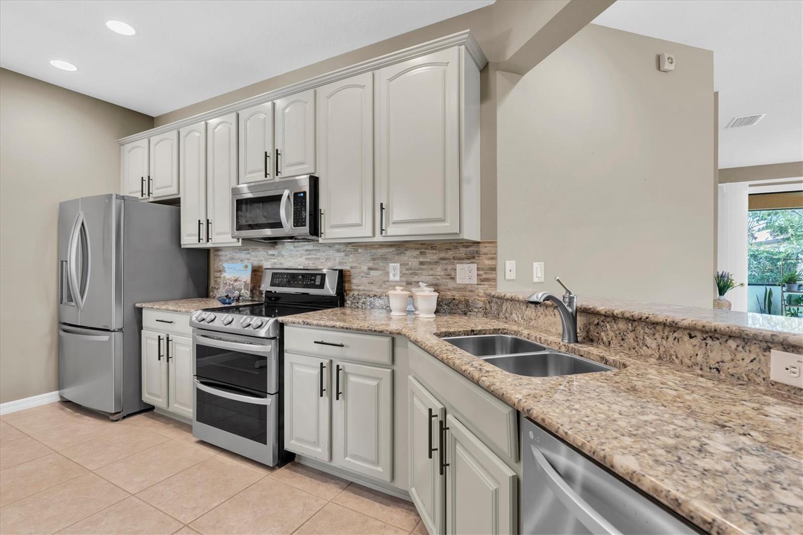 SOUTHSHORE FALLS PH 2 - Residential