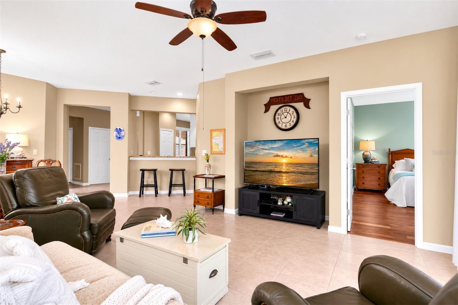 SOUTHSHORE FALLS PH 2 - Residential