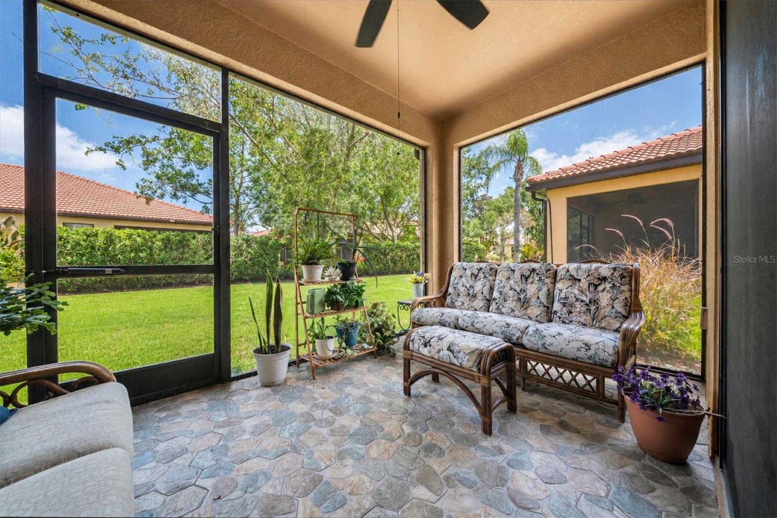 SOUTHSHORE FALLS PH 2 - Residential