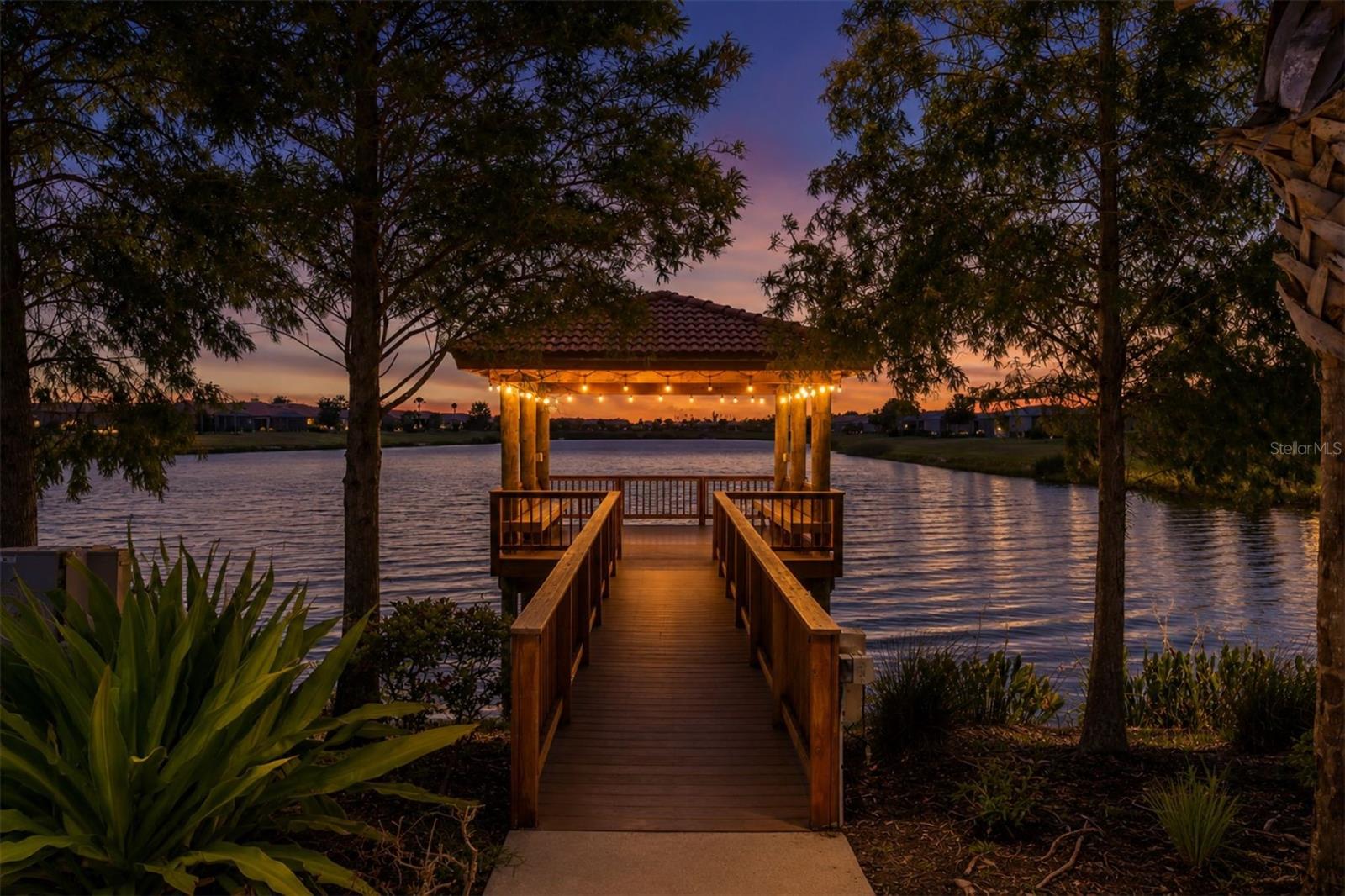 SOUTHSHORE FALLS PH 2 - Residential