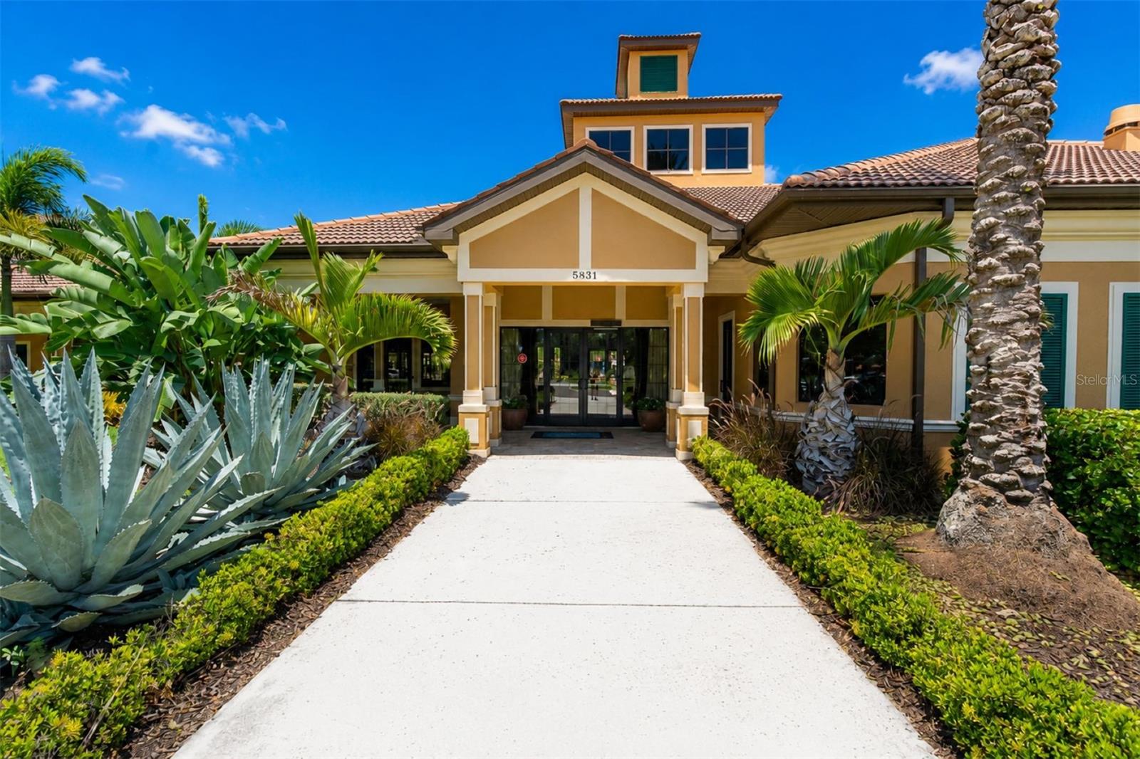 SOUTHSHORE FALLS PH 2 - Residential