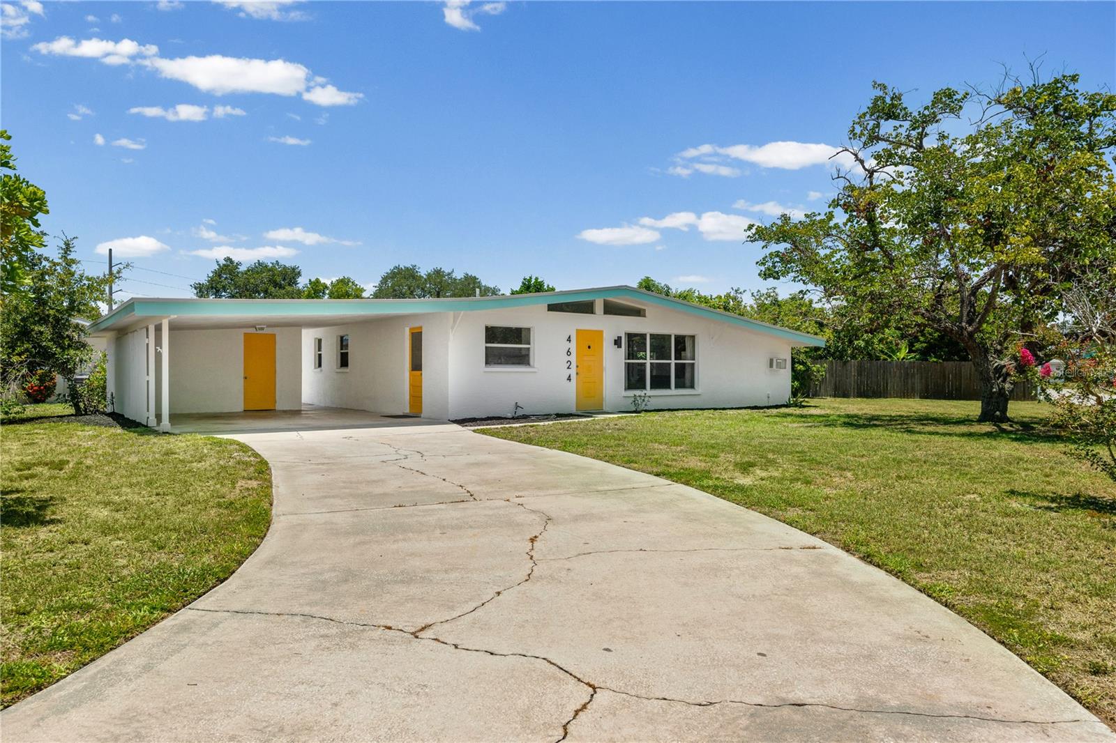 SOUTH GATE RIDGE 04 - Residential