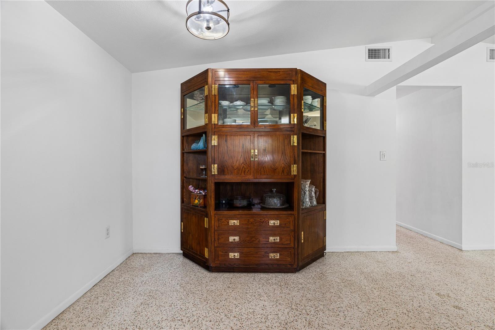 SOUTH GATE RIDGE 04 - Residential