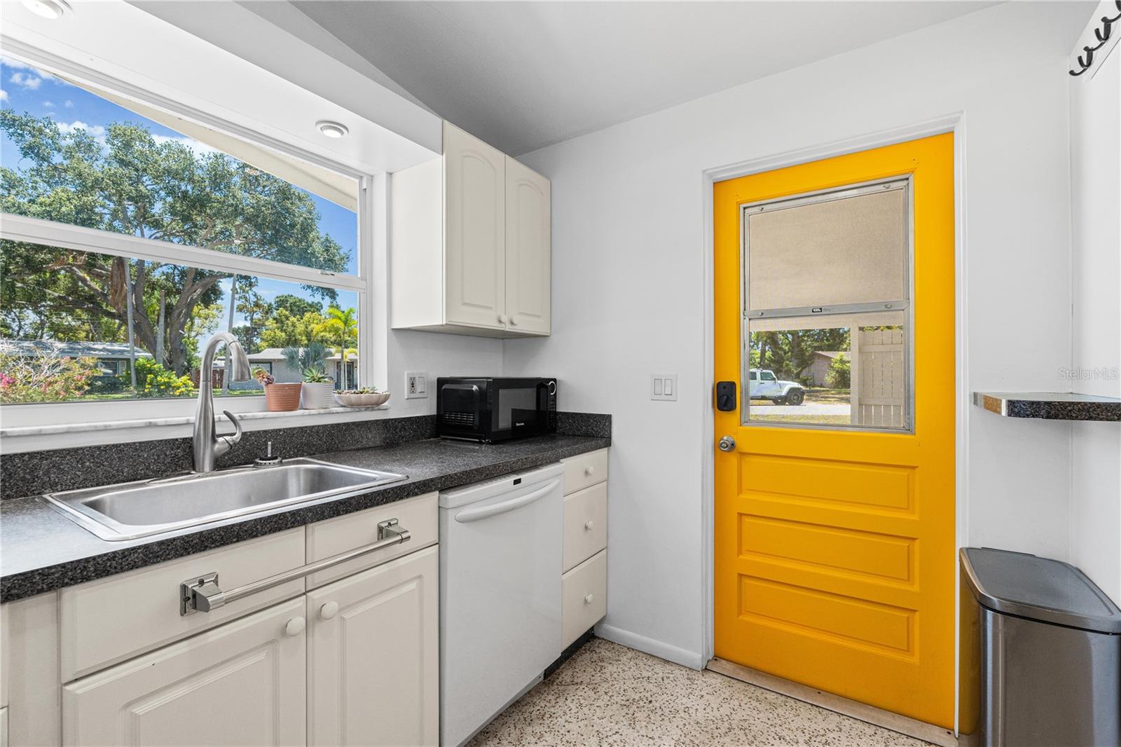 SOUTH GATE RIDGE 04 - Residential