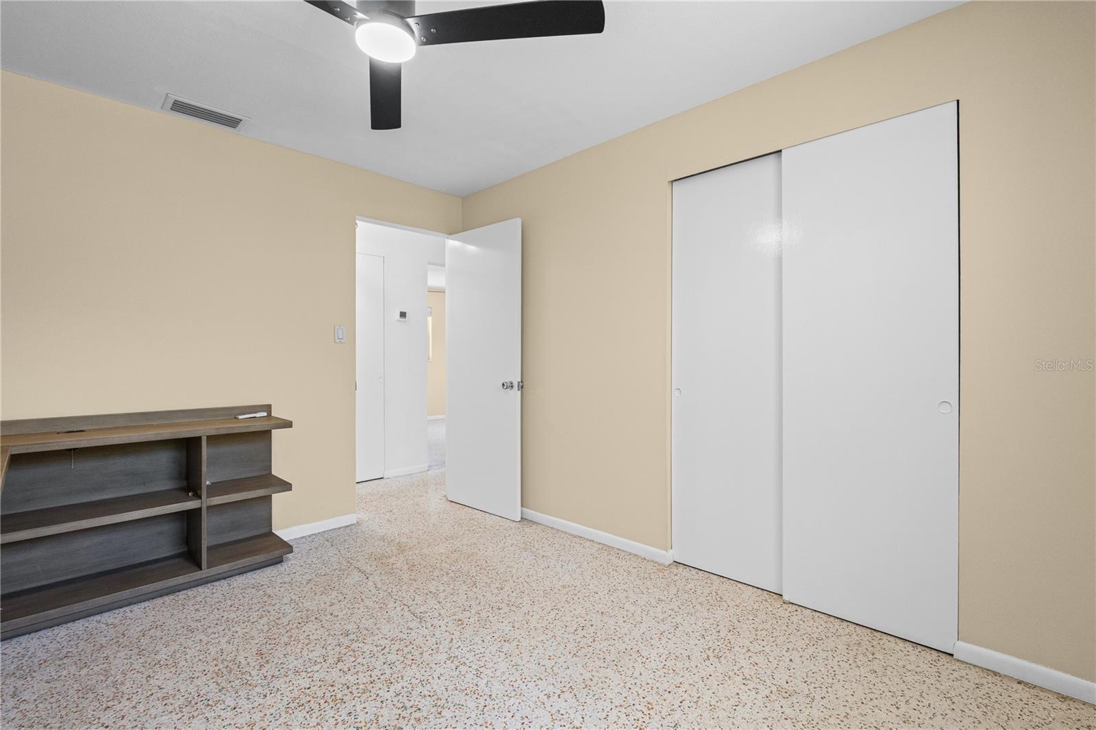 SOUTH GATE RIDGE 04 - Residential