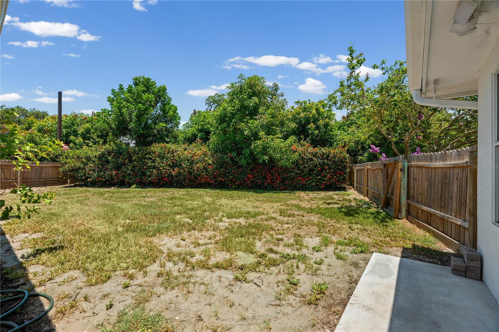 SOUTH GATE RIDGE 04 - Residential