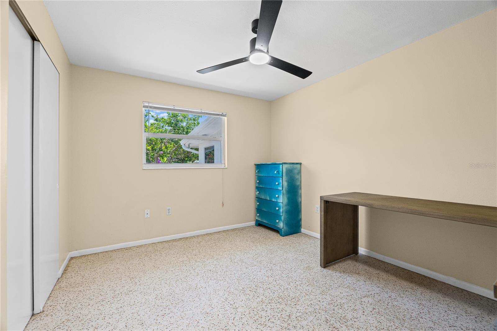 SOUTH GATE RIDGE 04 - Residential