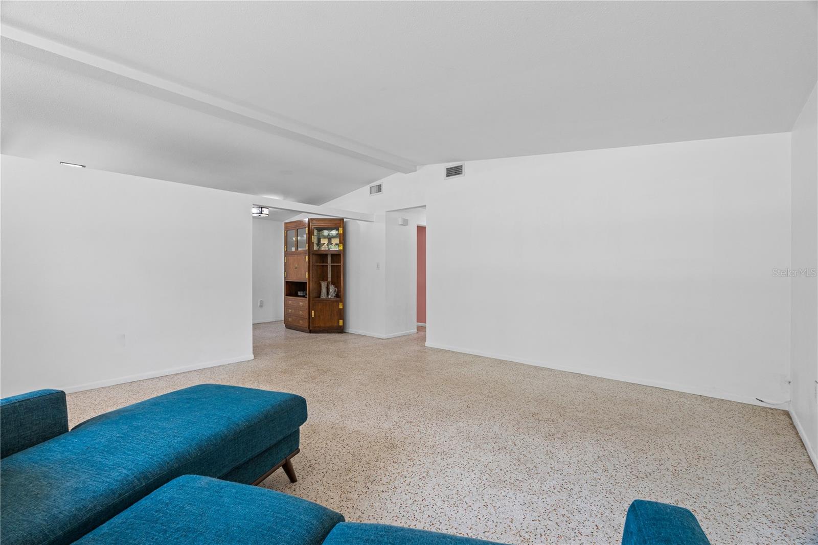 SOUTH GATE RIDGE 04 - Residential
