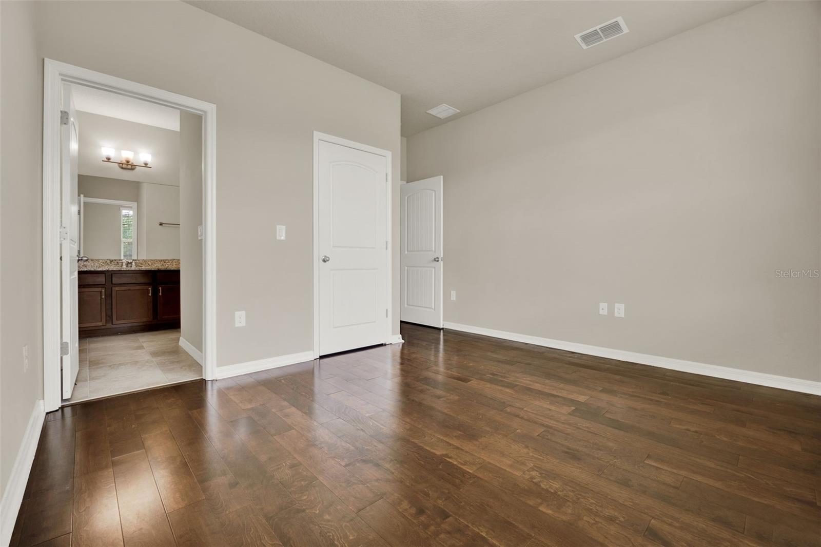 WATERLEIGH PH 2D - Residential Lease