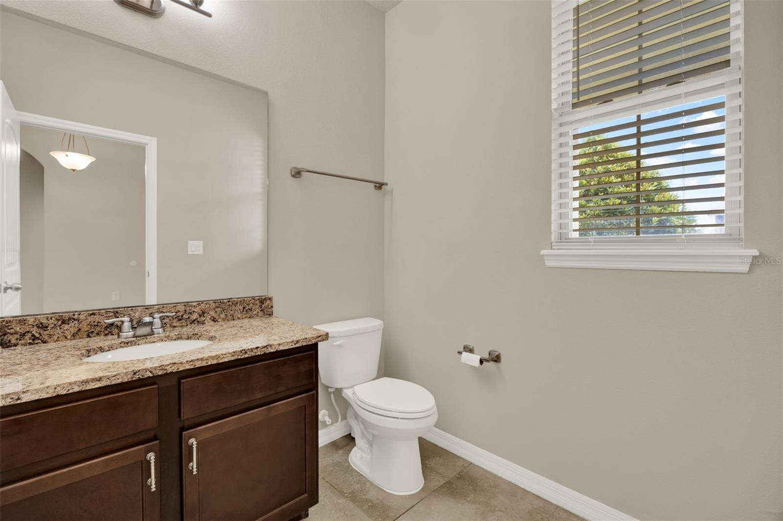 WATERLEIGH PH 2D - Residential Lease