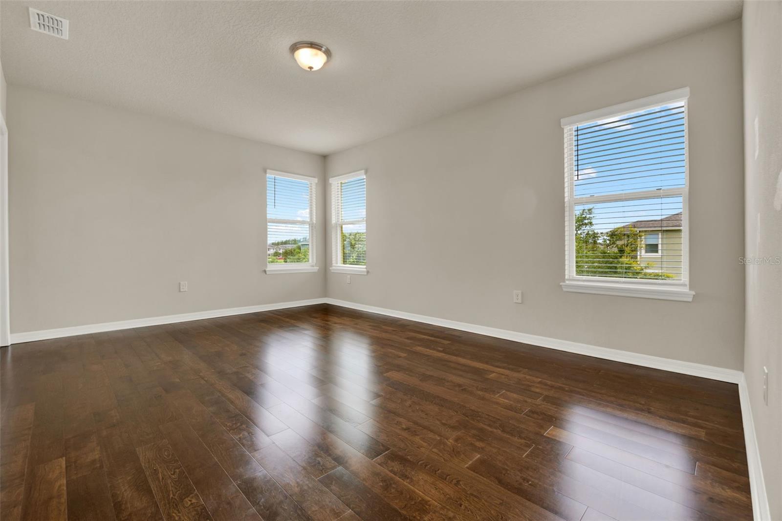 WATERLEIGH PH 2D - Residential Lease