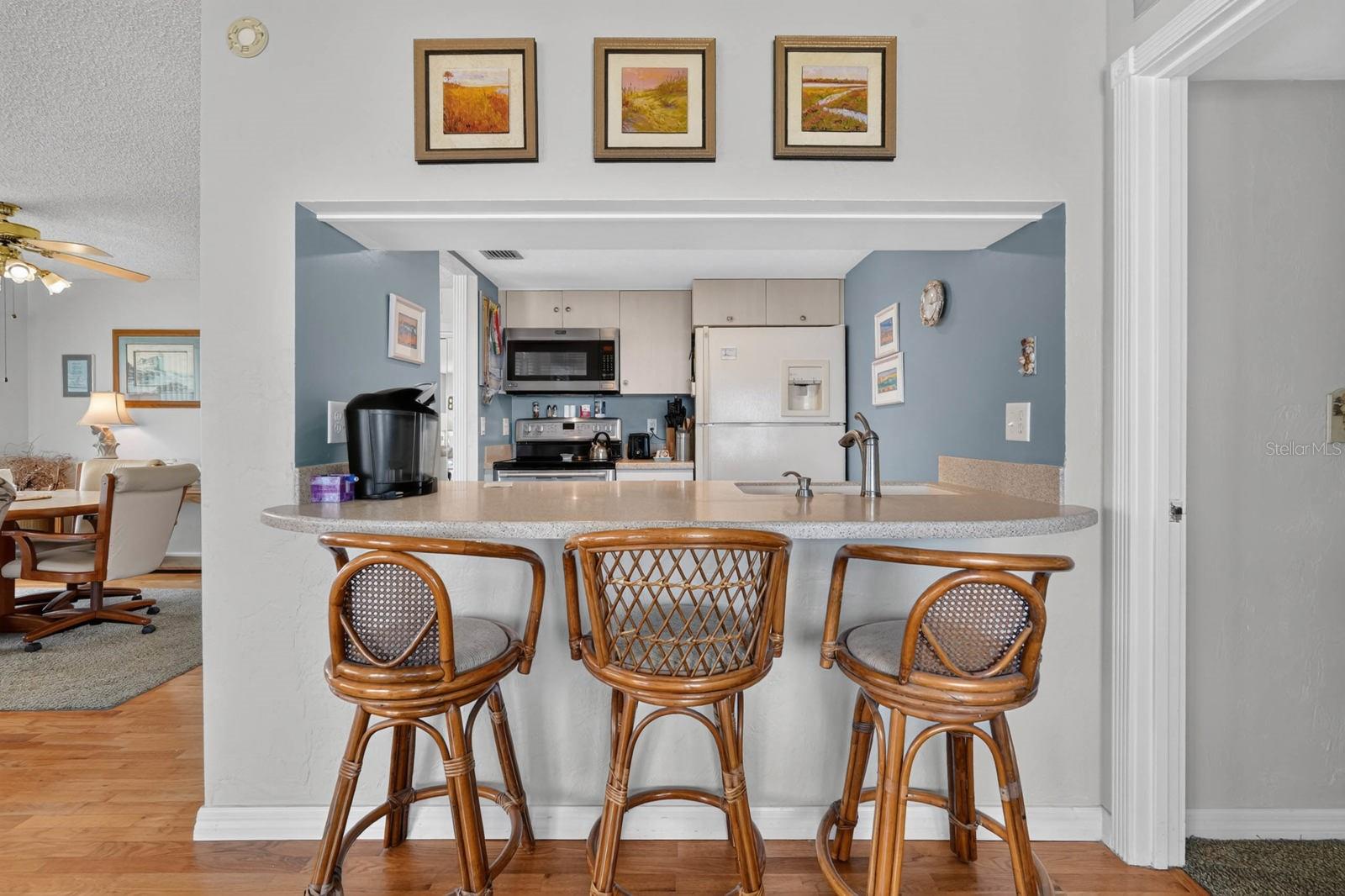 OCEAN VIEW MANOR - Residential