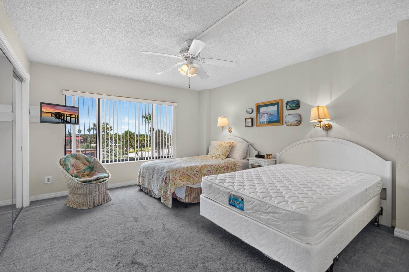 OCEAN VIEW MANOR - Residential