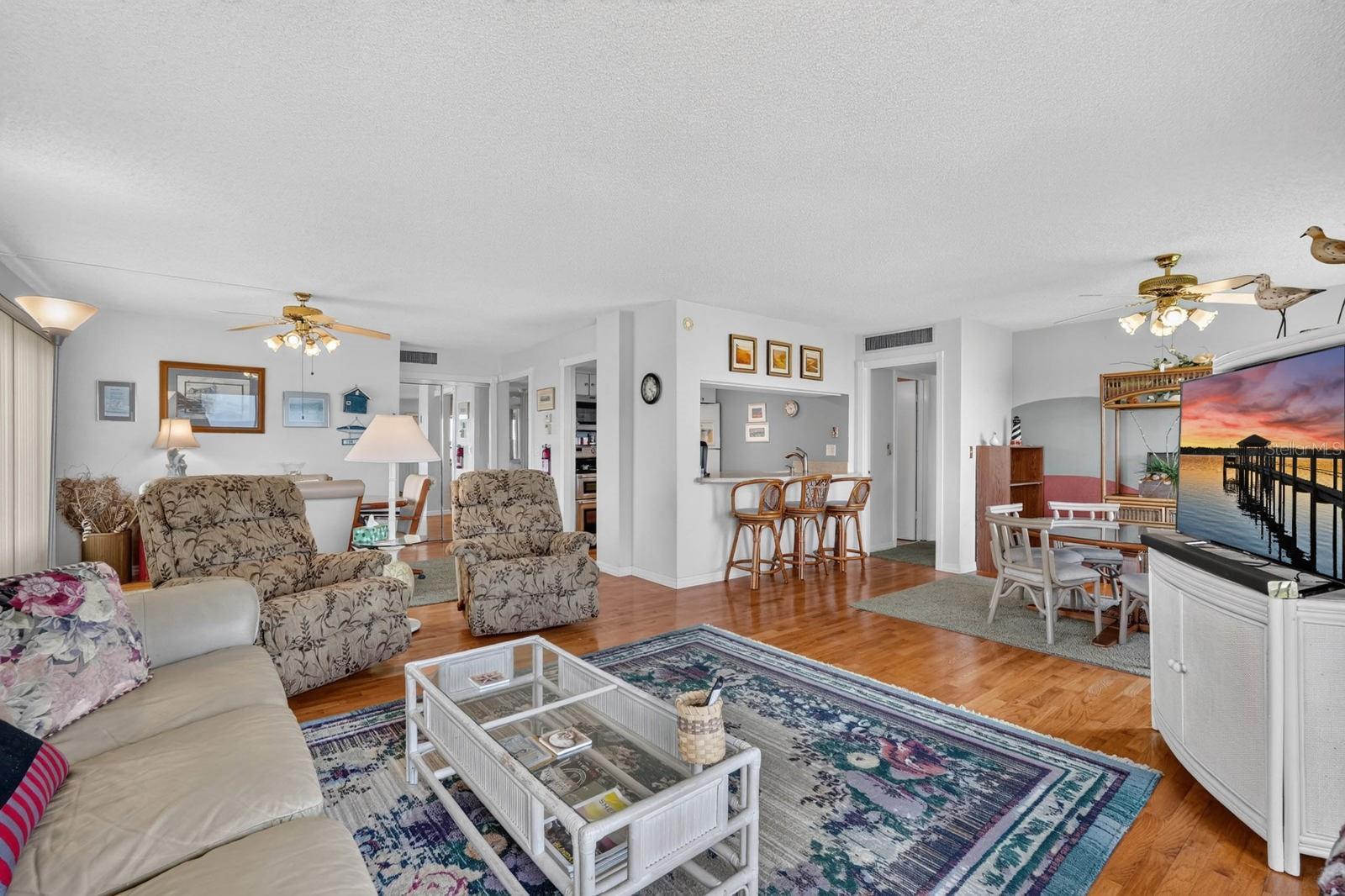 OCEAN VIEW MANOR - Residential