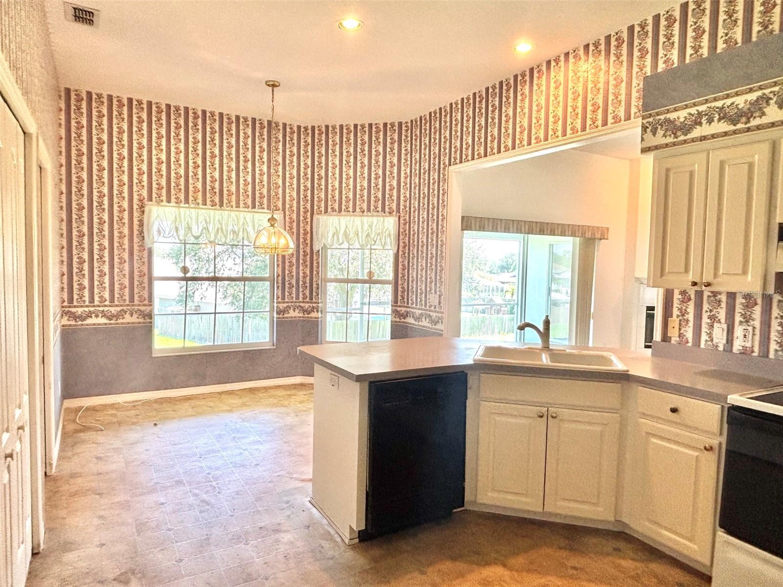 LAKE MARIAM HILLS REP - Residential