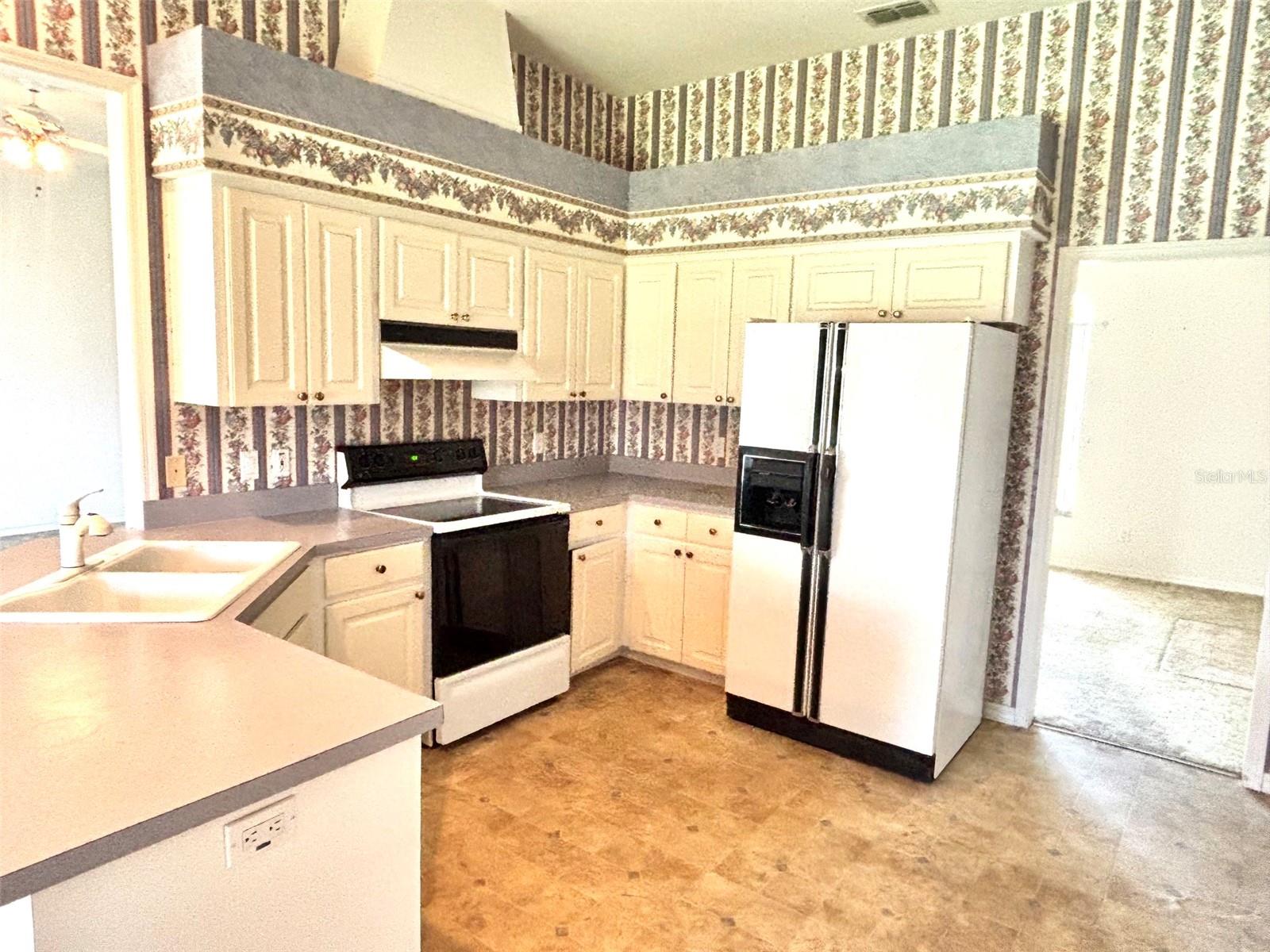 LAKE MARIAM HILLS REP - Residential