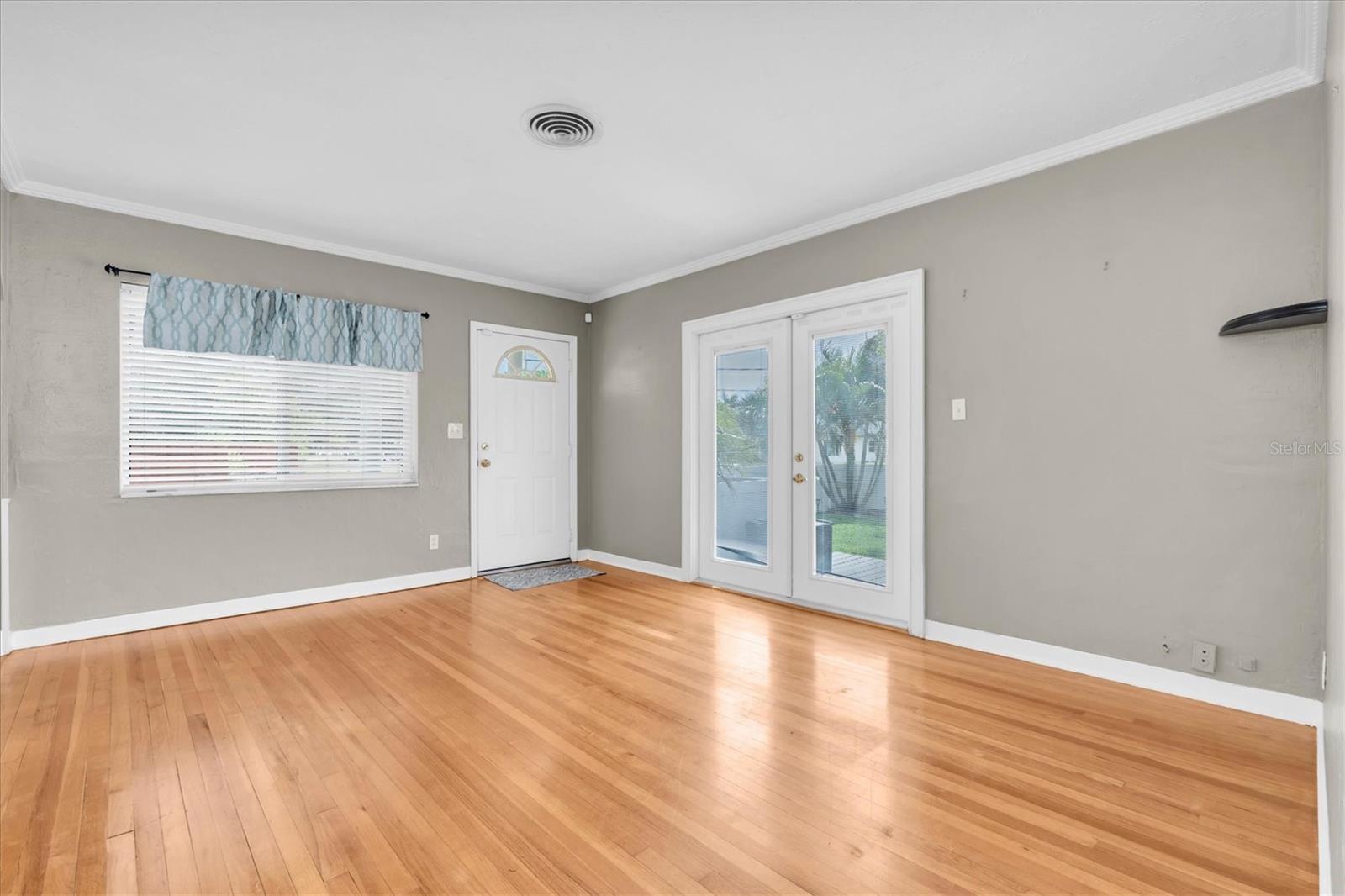 CENTRAL PASADENA - Residential Lease