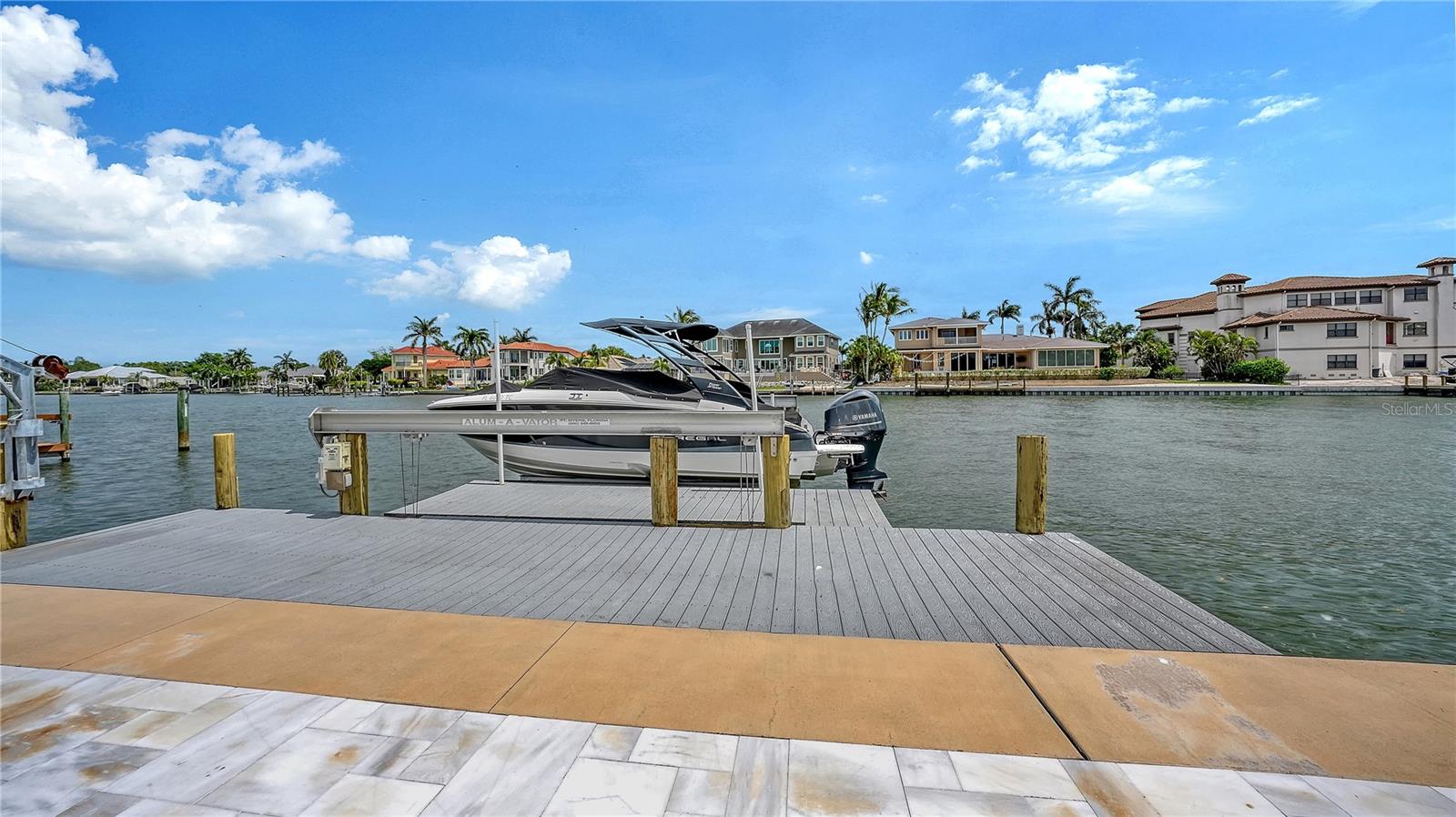 SOUTHPOINTE SHORES - Residential