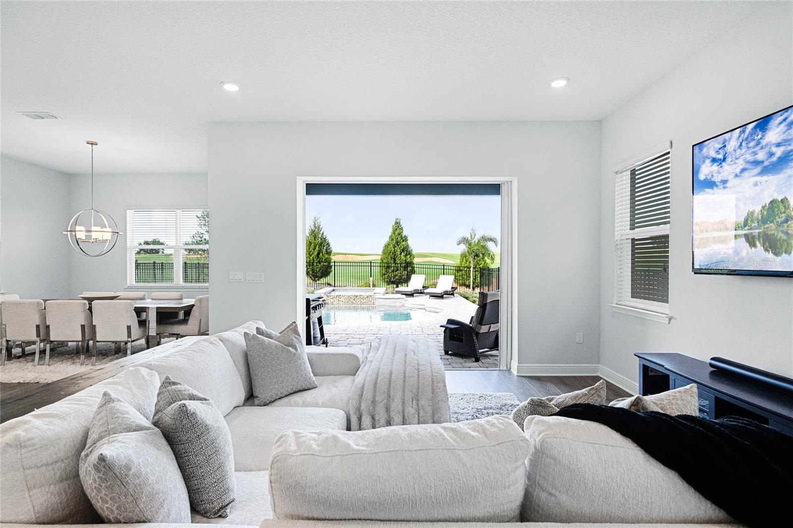 BELLA COLLINA WEST SUB - Residential