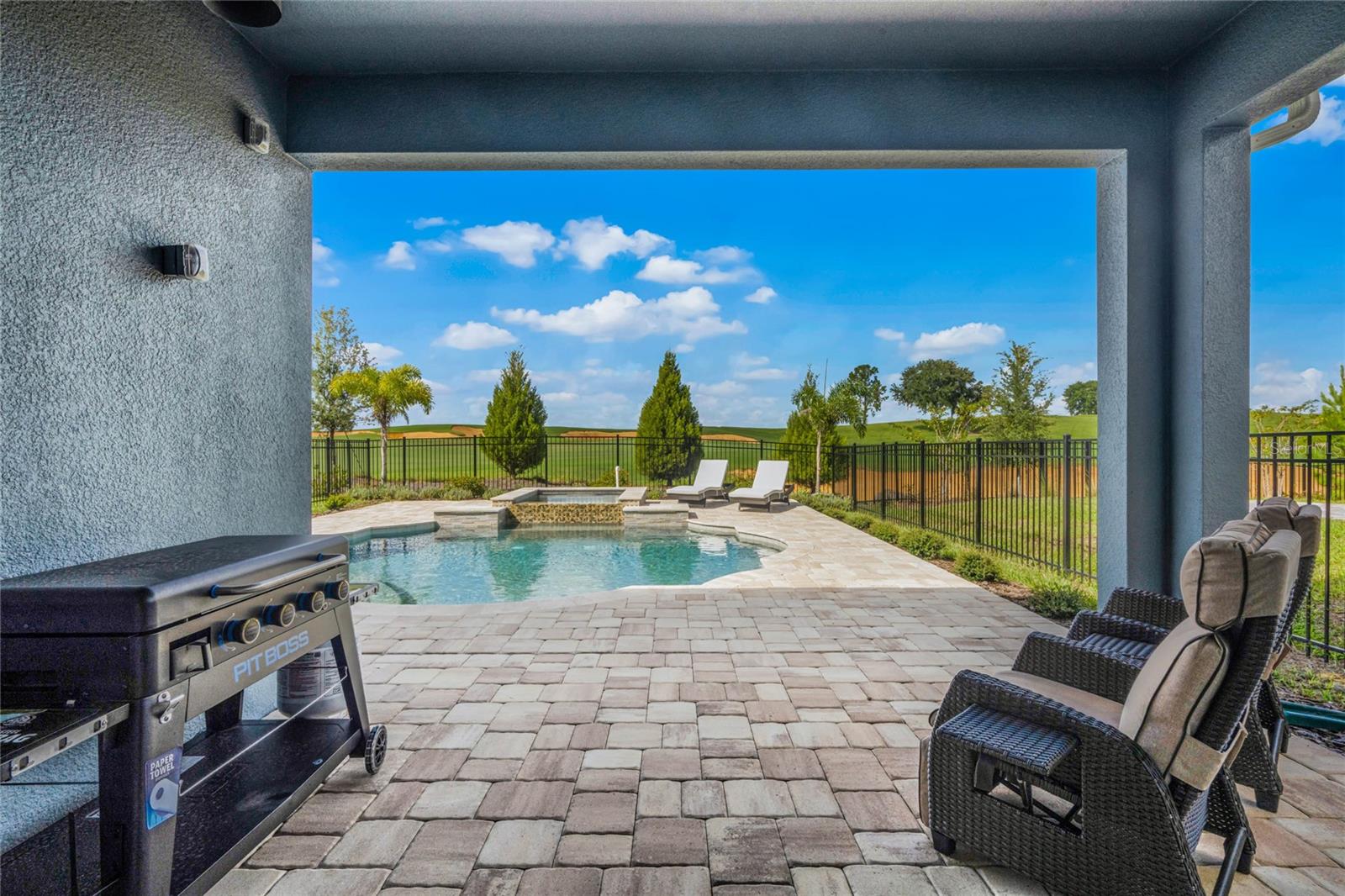BELLA COLLINA WEST SUB - Residential