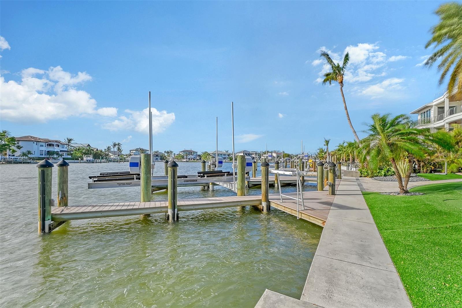BAY ISLAND SHORES - Land