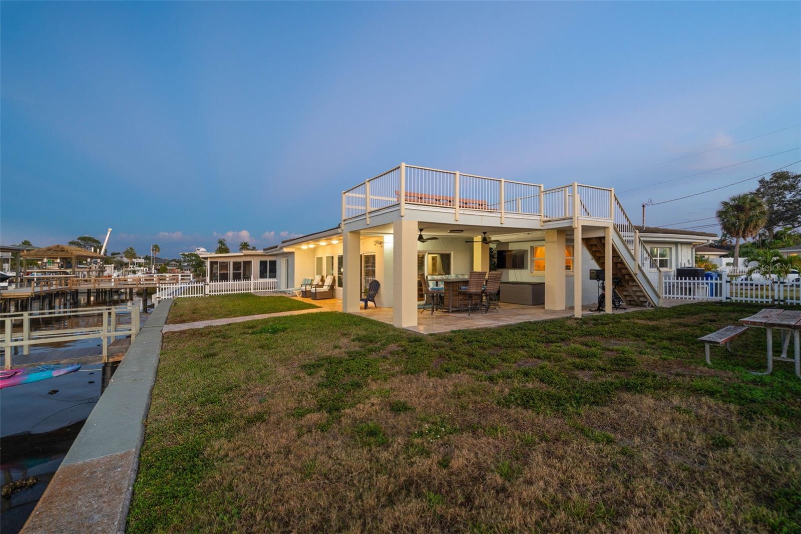HARBOR VIEW VILLAS 1ST ADD - Residential