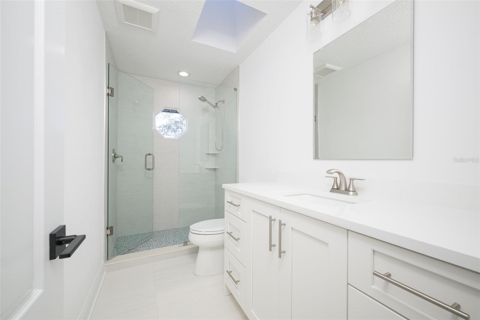 SPRUCE CREEK FLY IN - Residential