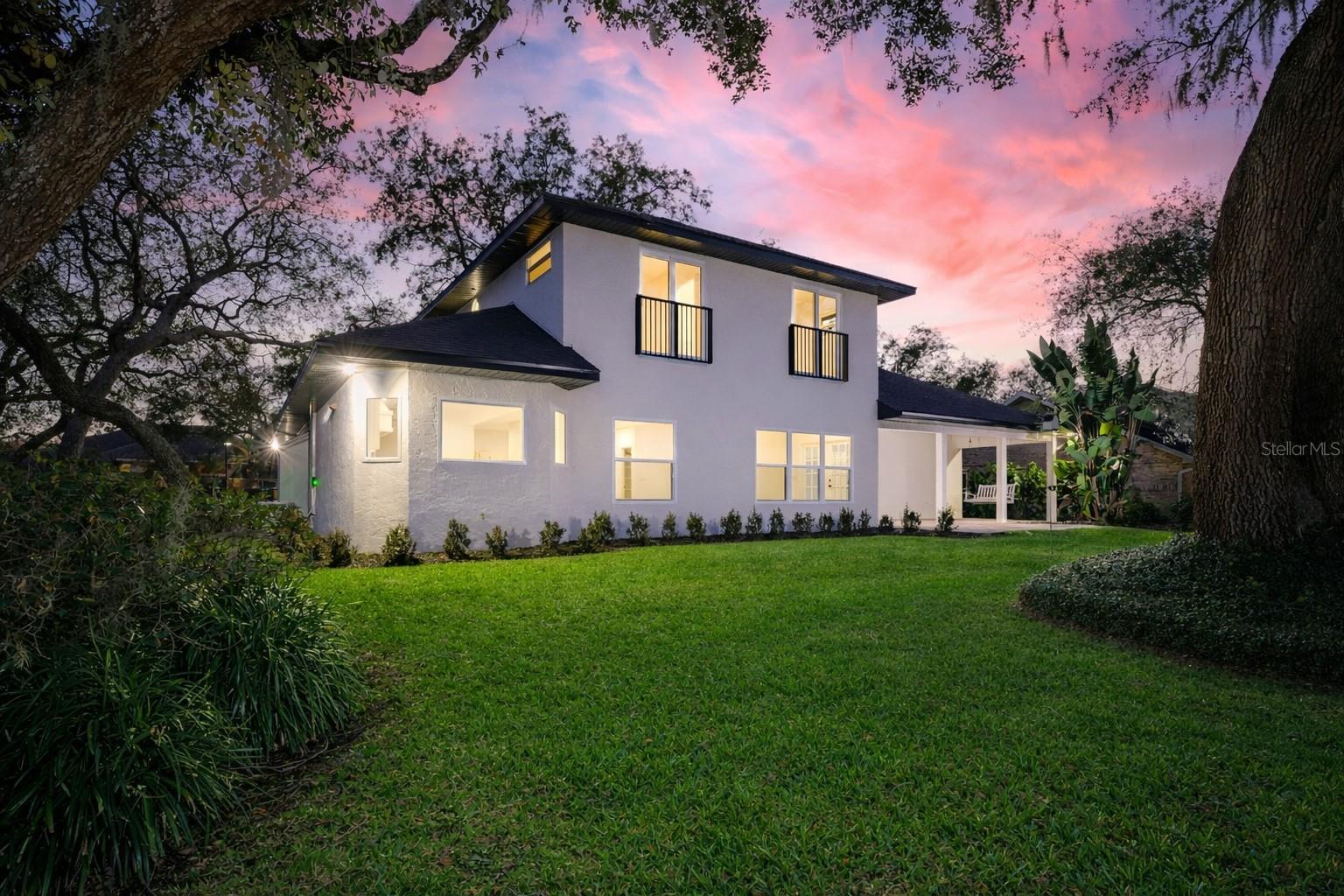 SPRUCE CREEK FLY IN - Residential