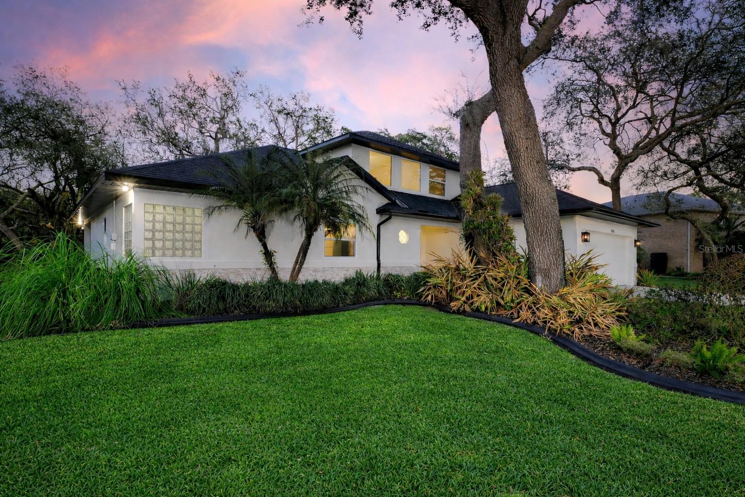 SPRUCE CREEK FLY IN - Residential