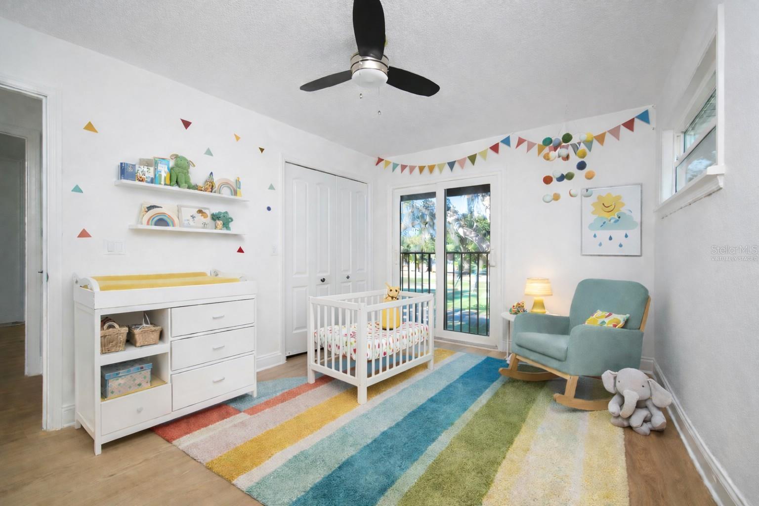 SPRUCE CREEK FLY IN - Residential