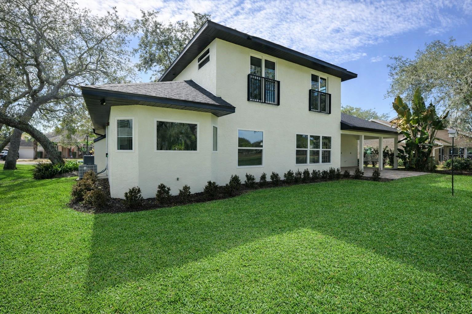 SPRUCE CREEK FLY IN - Residential