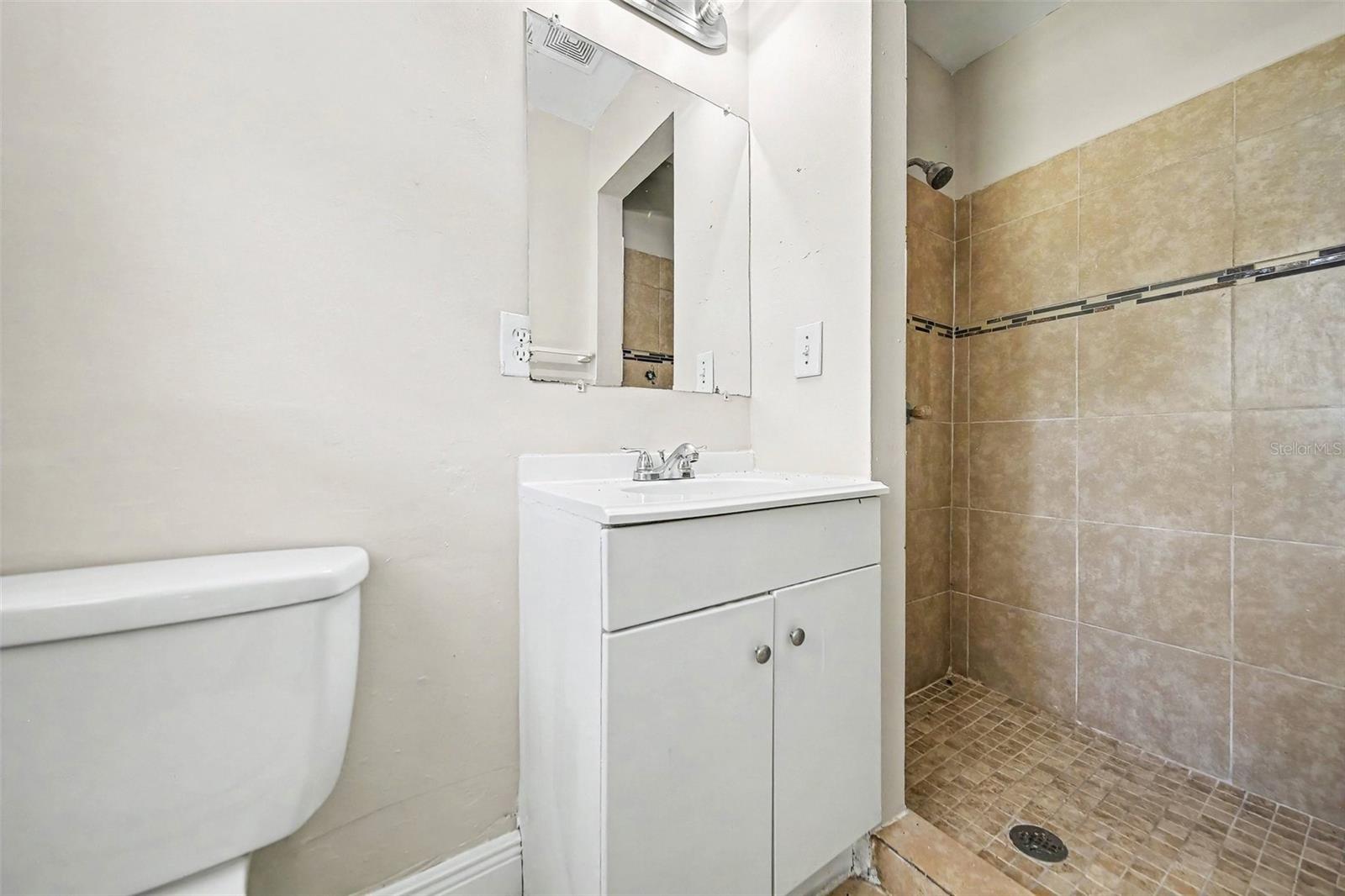 IVEY LANE ESTATES - Residential