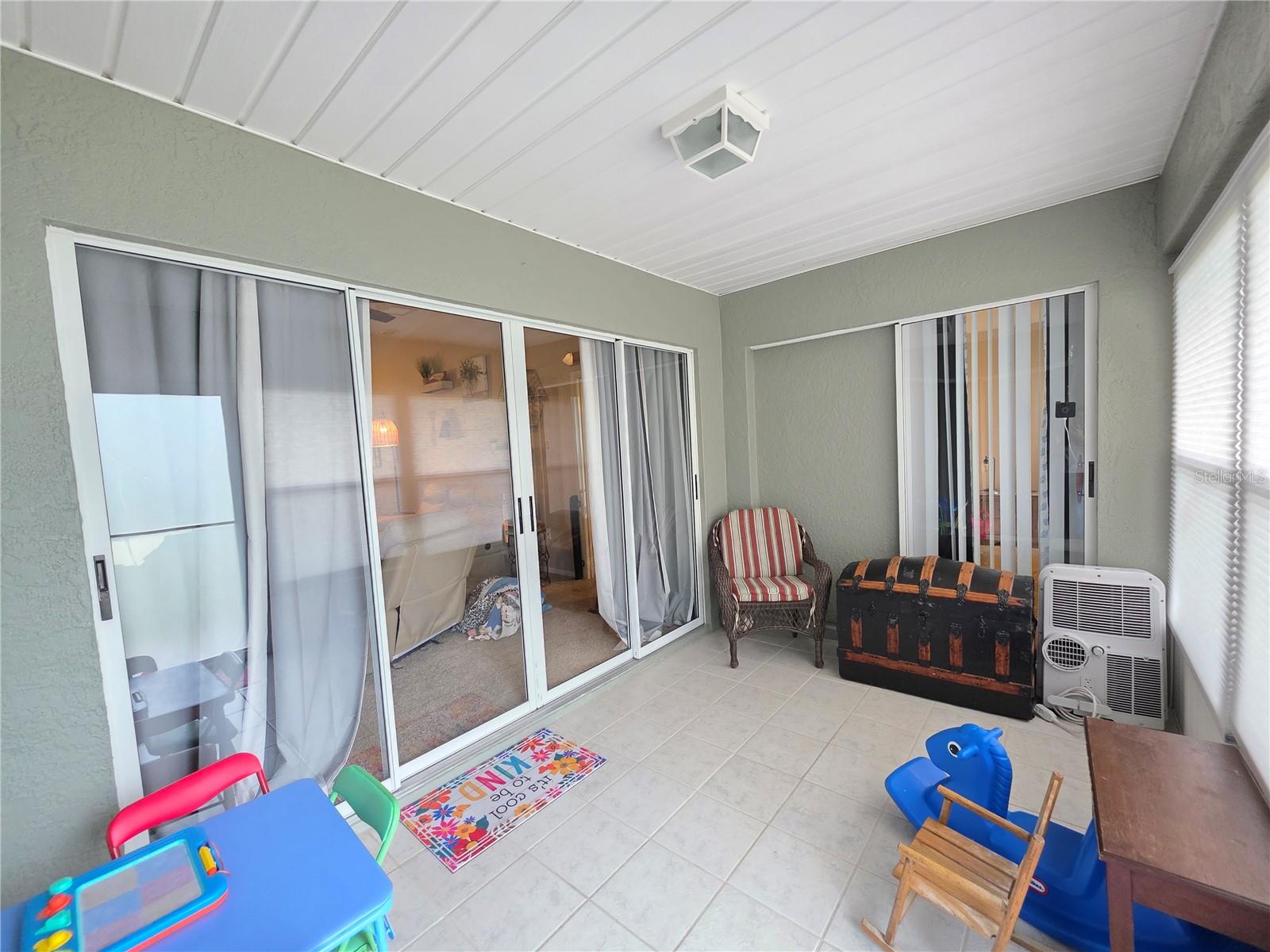 SILVER LAKES REP - Residential