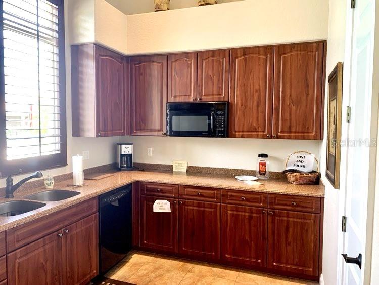 VILLAS AT CHARLESTON PARK PH 02 - Residential