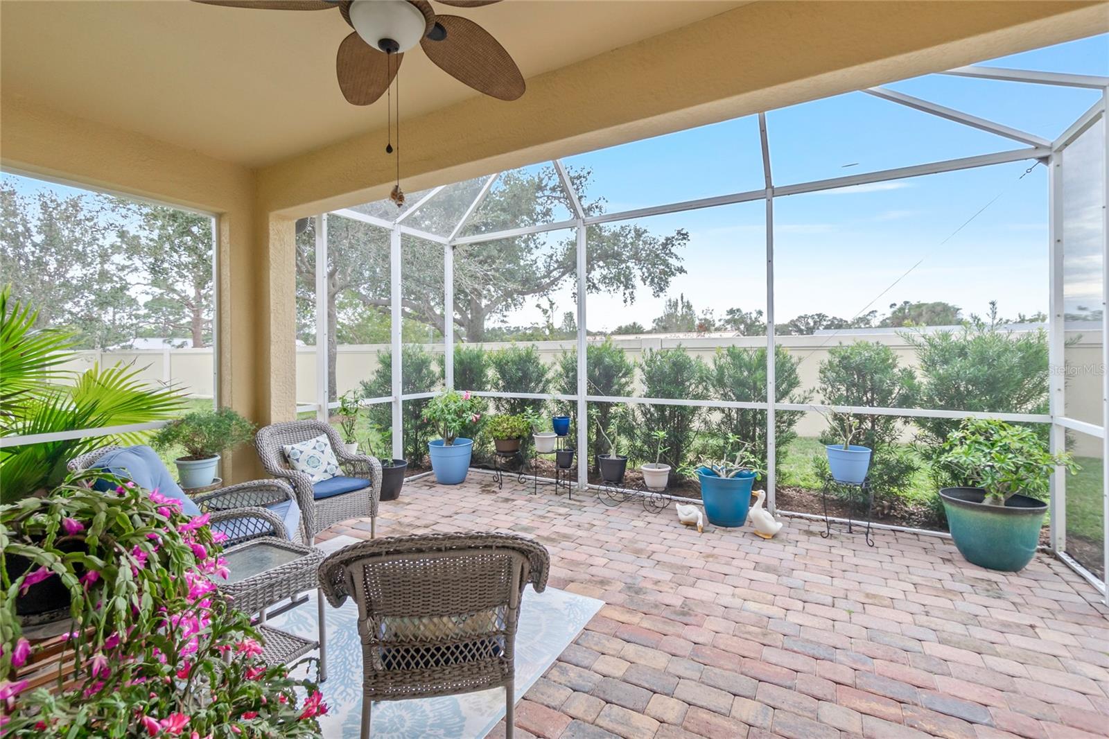 VILLAS AT CHARLESTON PARK PH 02 - Residential
