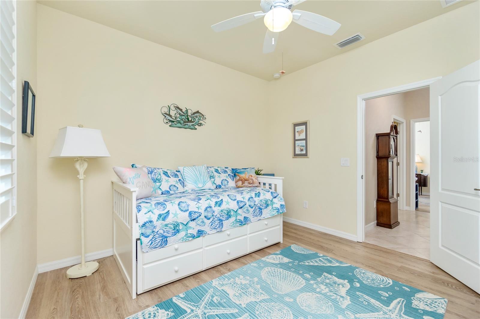 VILLAS AT CHARLESTON PARK PH 02 - Residential